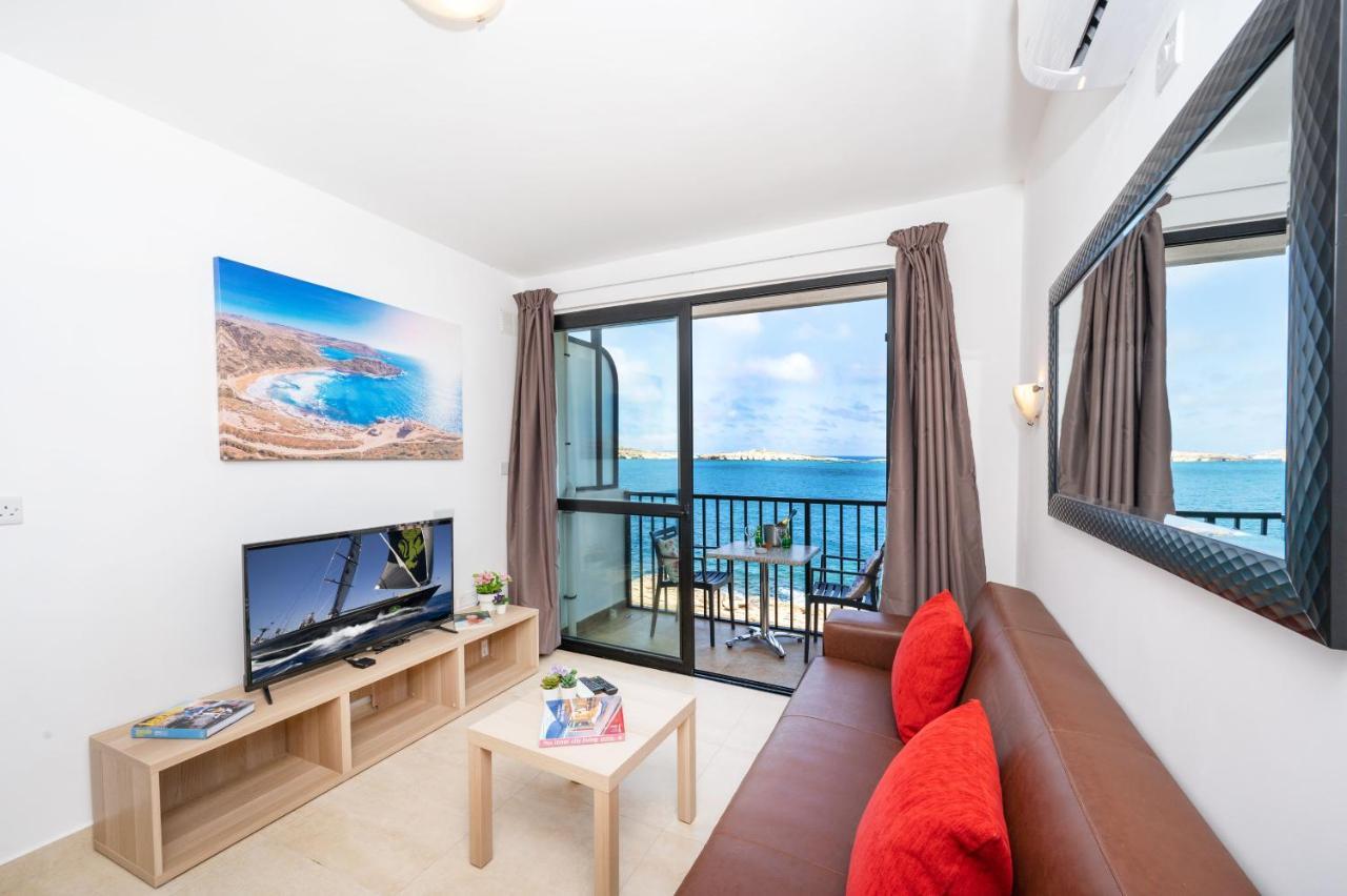 Islet Promenade Seafront 1 Bedroom Apartment With Sea View Balcony By Getawaysmalta San Pawl il-Baħar Kültér fotó
